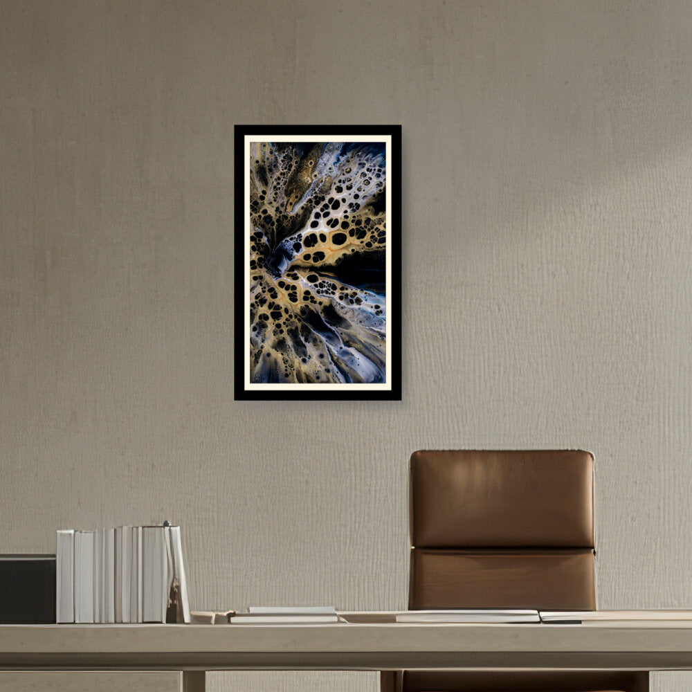 Flower In Black And White - WALL MOUNT FRAME