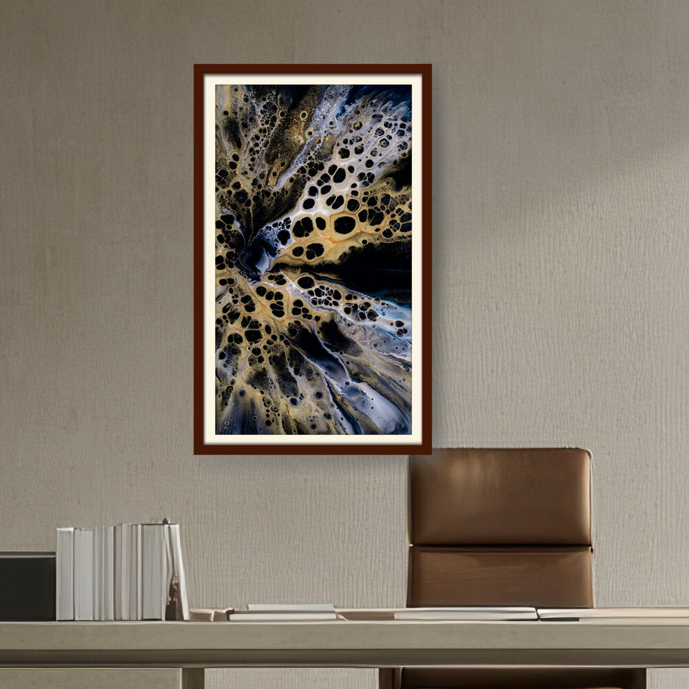 Flower In Black And White - WALL MOUNT FRAME